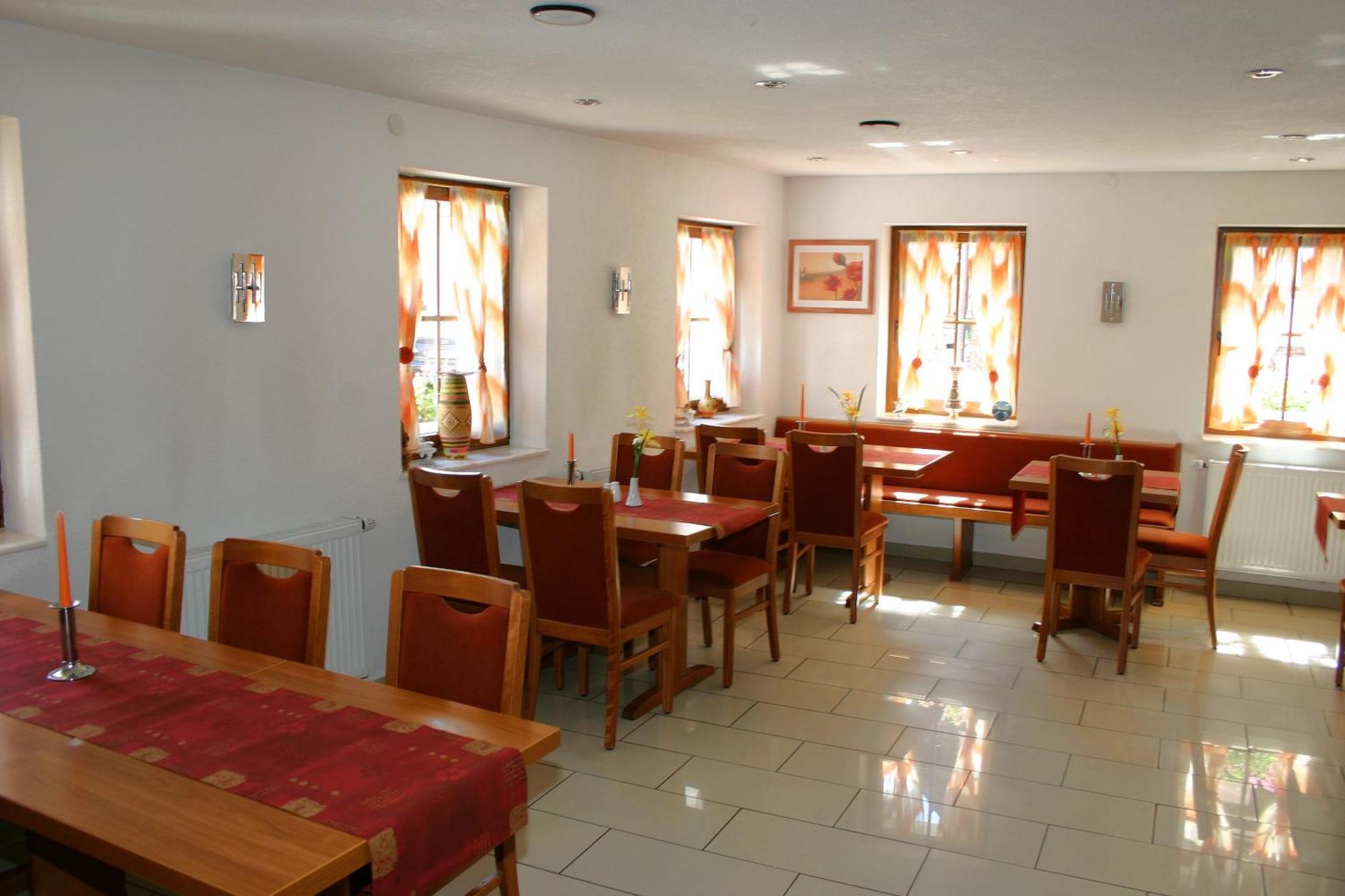 Gasthaus Traube Dettingen an der Erms Esterno foto