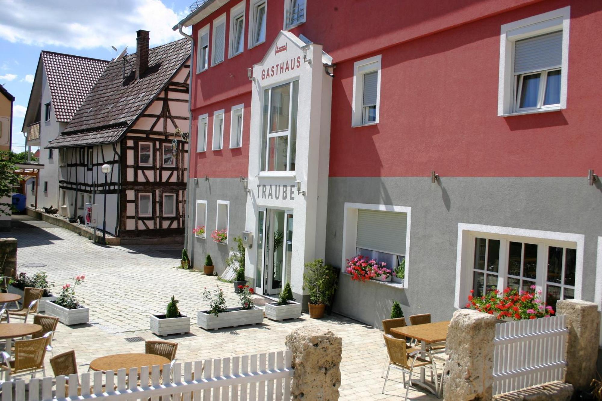 Gasthaus Traube Dettingen an der Erms Esterno foto