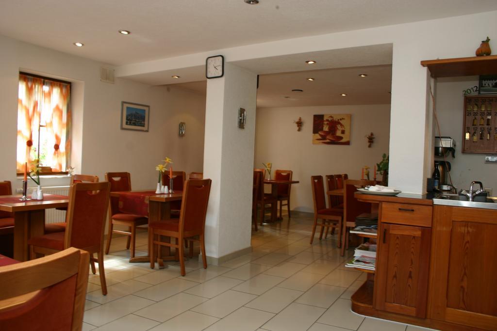 Gasthaus Traube Dettingen an der Erms Esterno foto